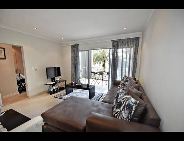 2 BEDROOM PROPERTY TO RENT IN SANDHURST